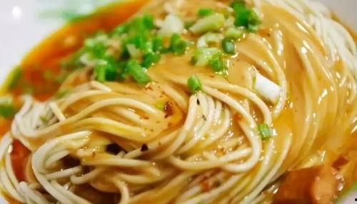 娱乐吃瓜酱吃面条小说